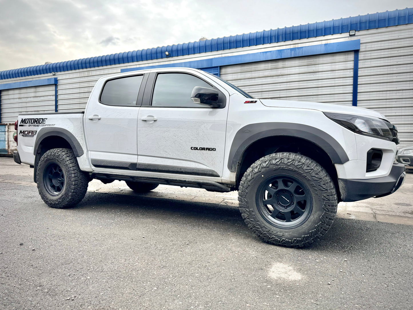 Method 701 Matte Black 6x139.7 r17