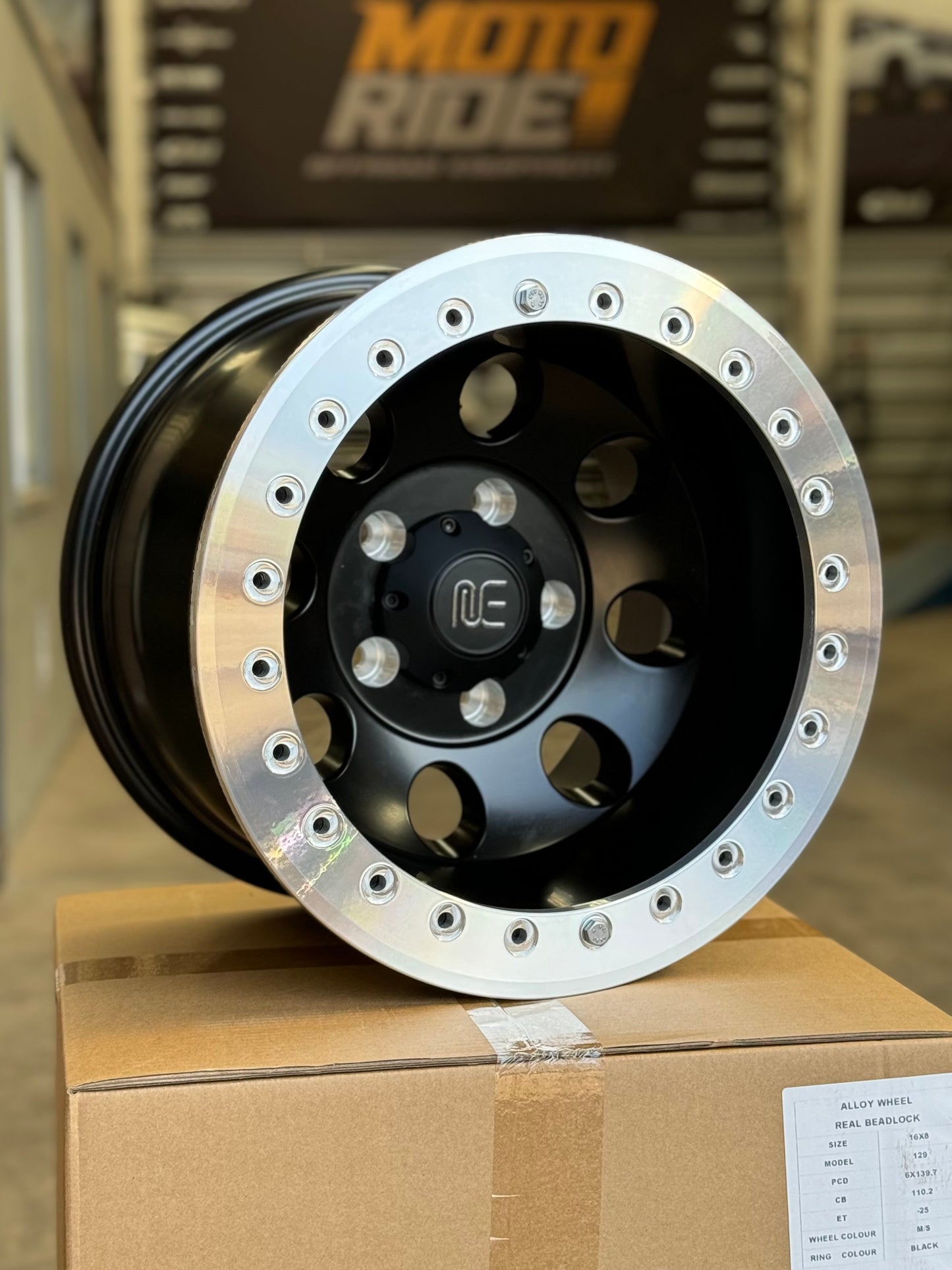 Llanta RMC 803 Beadlock 6x139,7
