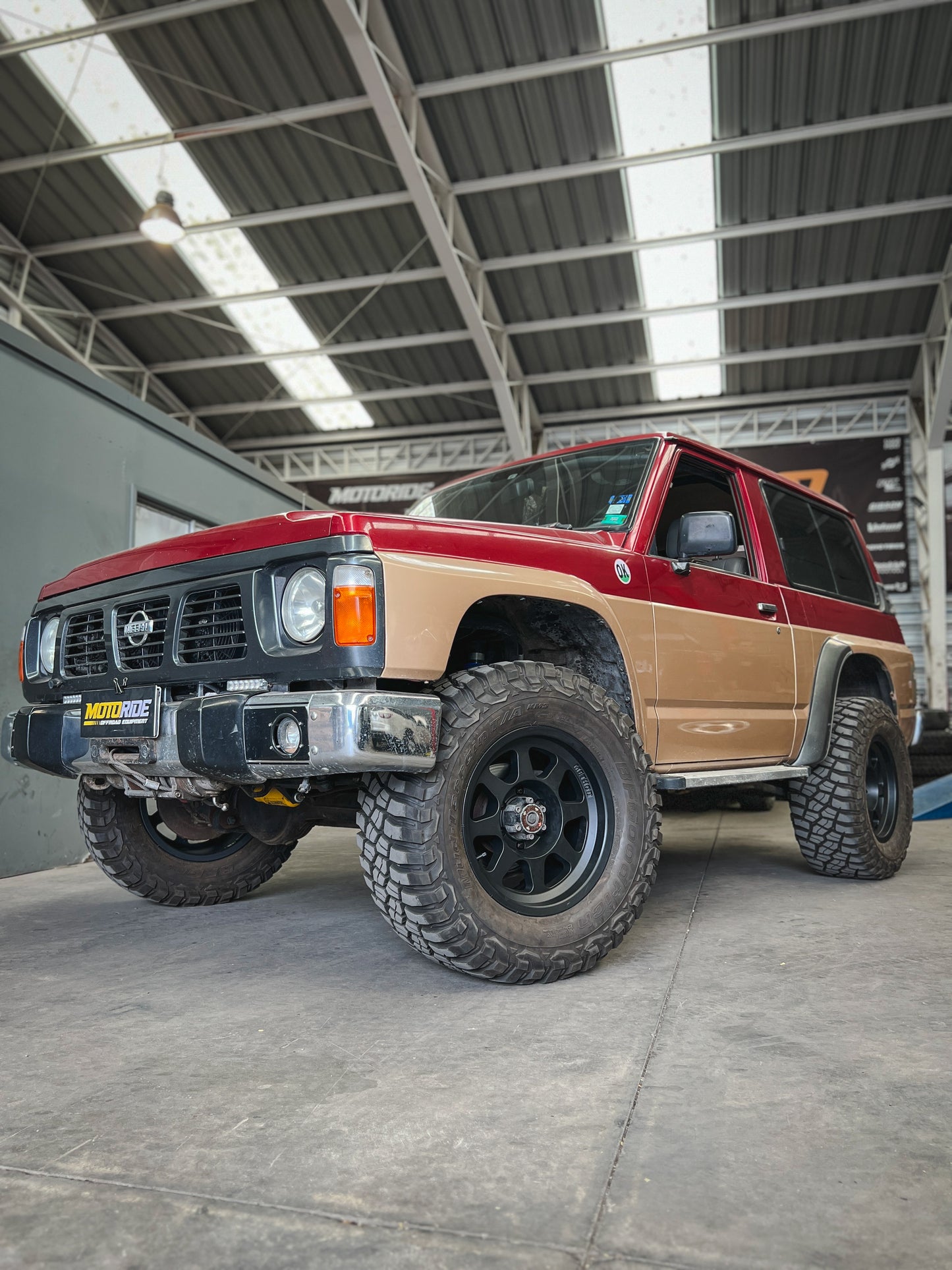 Method 701 Matte Black 6x139.7 r17