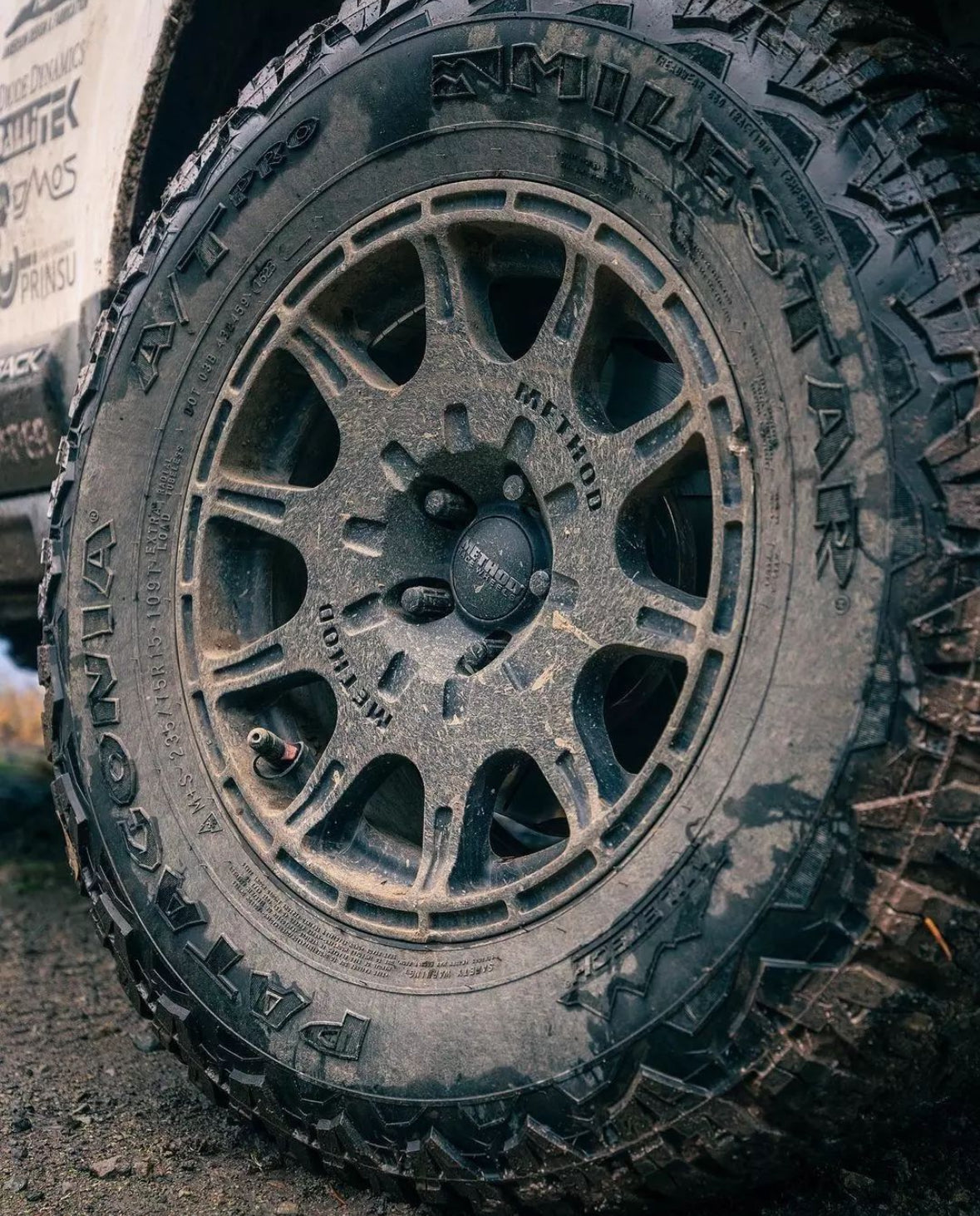 Method 502 Rally Matte Black 5x100 r15