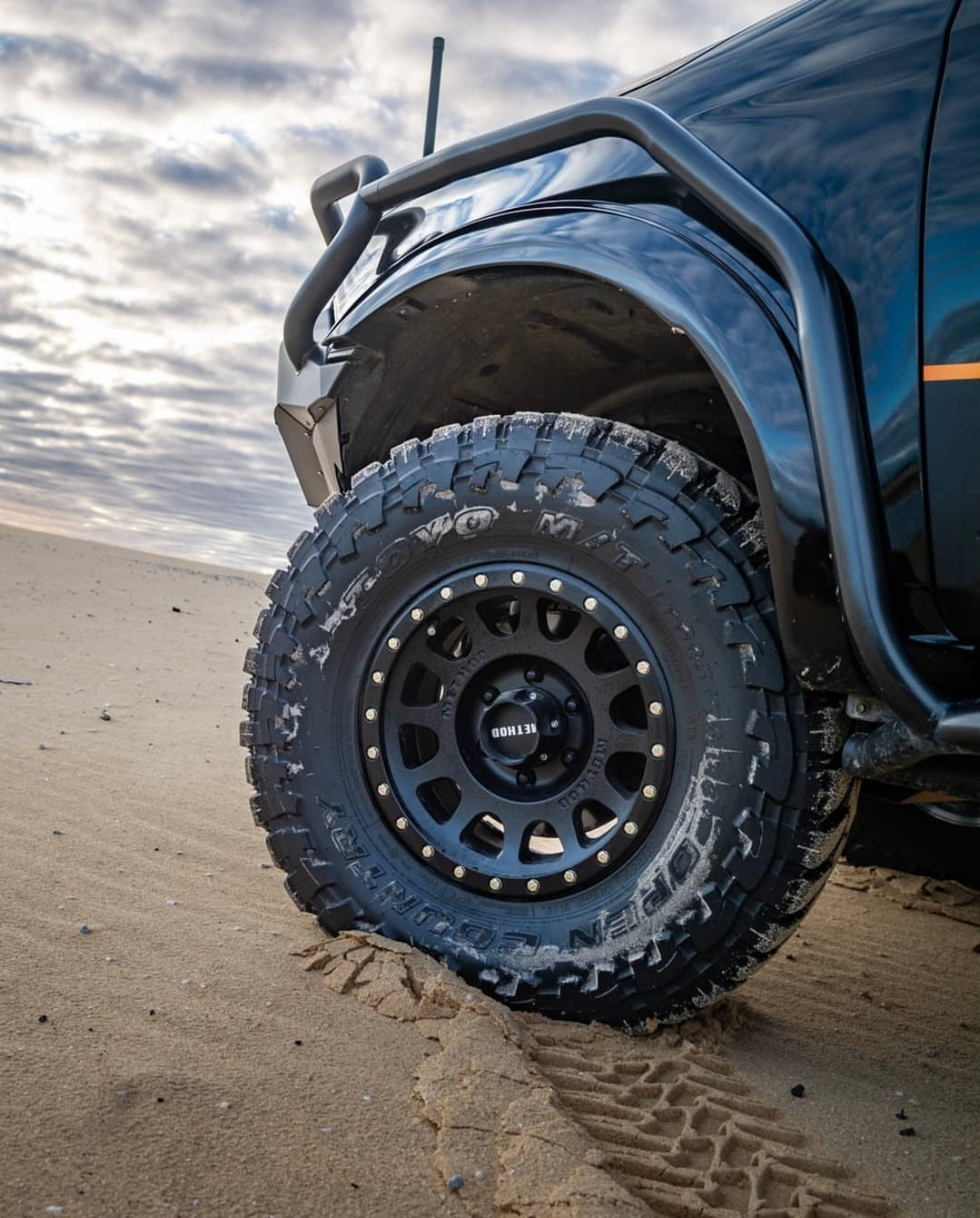 Method 305 Matte Black 6x139.7 R17