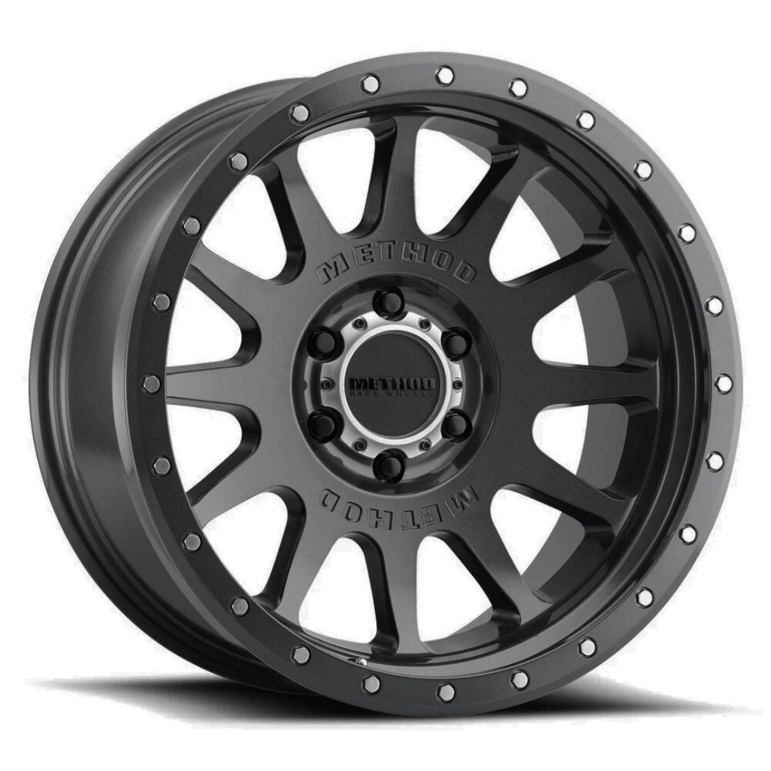 Method 605 Matte Black 6x135 r20
