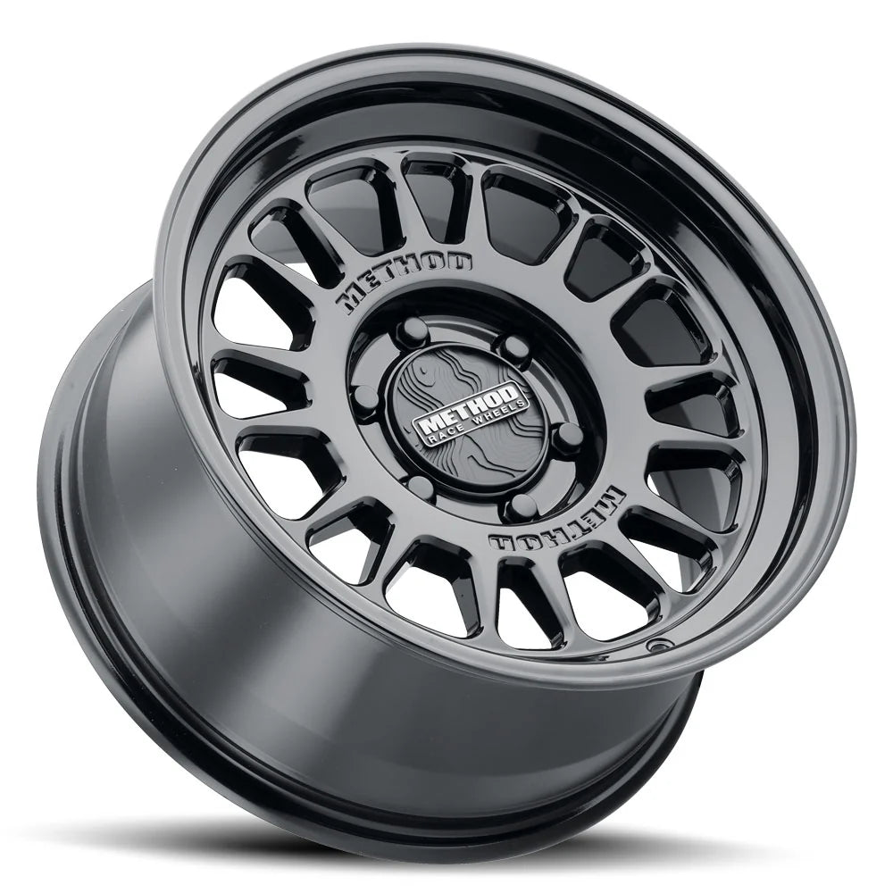 Method 318 Gloss Black 6x135 r17