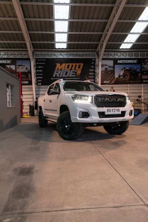 Leveling delantero 2" D-Max / Maxus / Colorado / BT50 2" C/Desp de rótulas