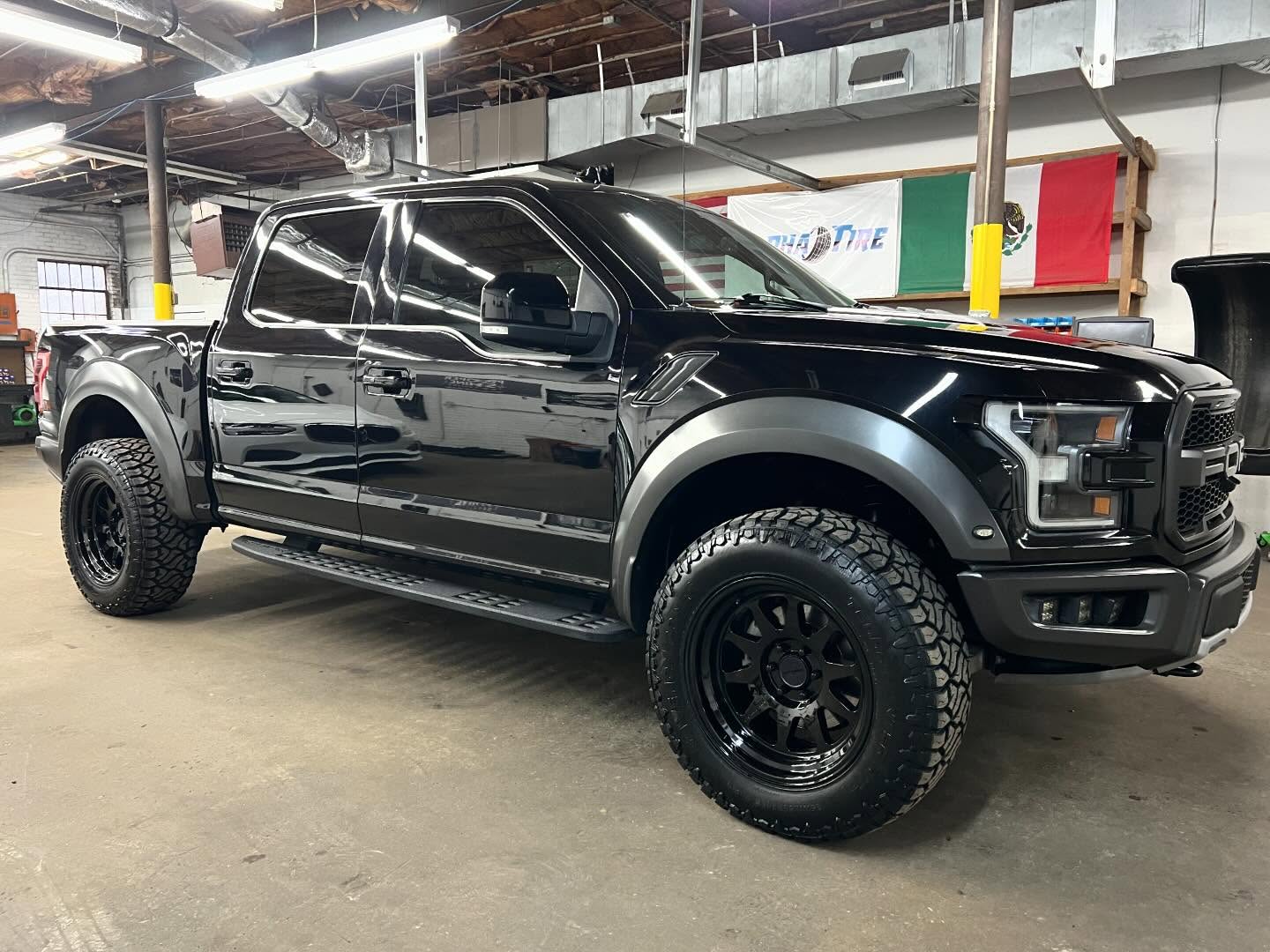 Method 316 Gloss Black 20x10 6x139.7