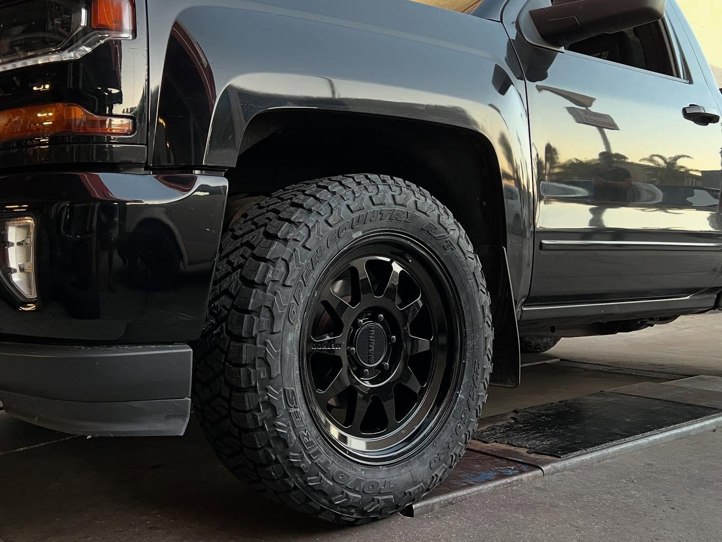 Method 316 Gloss Black 20x10 6x139.7