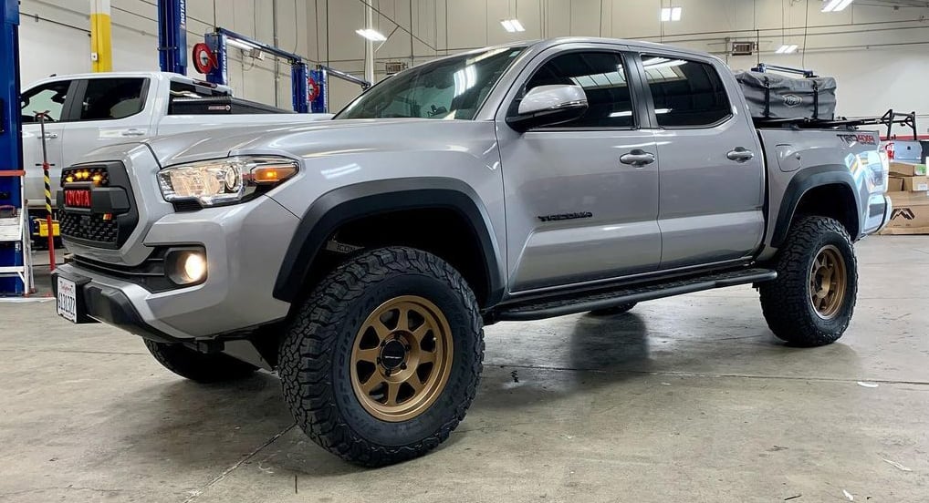 Method 701 Bronze 6x139.7 r17