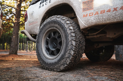 Method 701 Matte Black 6x139.7 r17