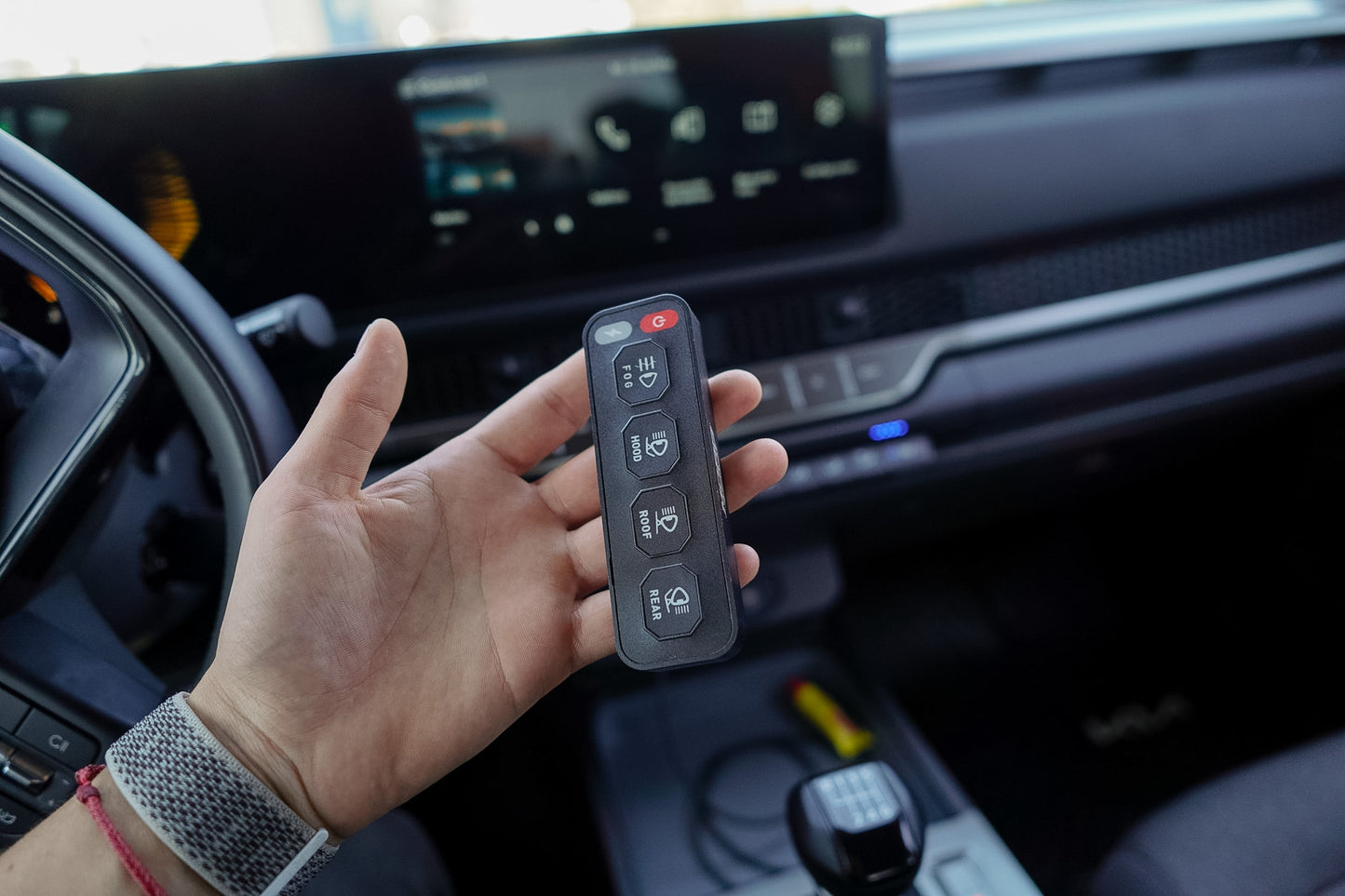 Control Inalámbrico Caja Transmisora 4 Canales MOAB 4x4
