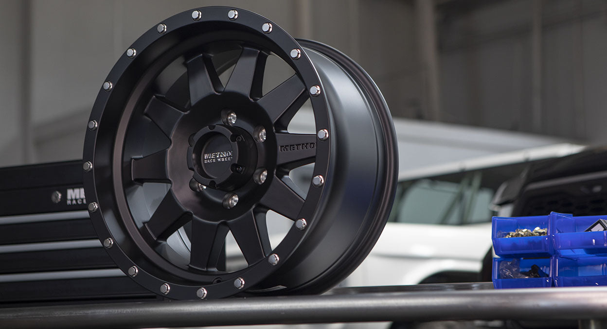 Method 301 Matte Black 5x139.7 r15