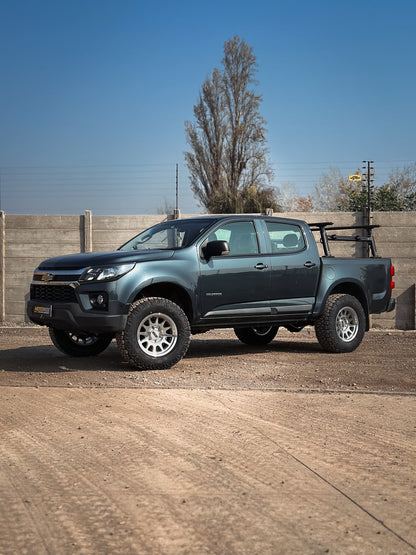 Method 703 Machined 6x139.7 R17