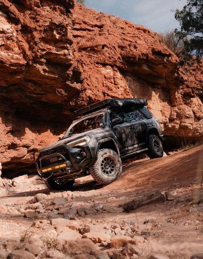 Method 703 Matte Black 6x139.7 r17