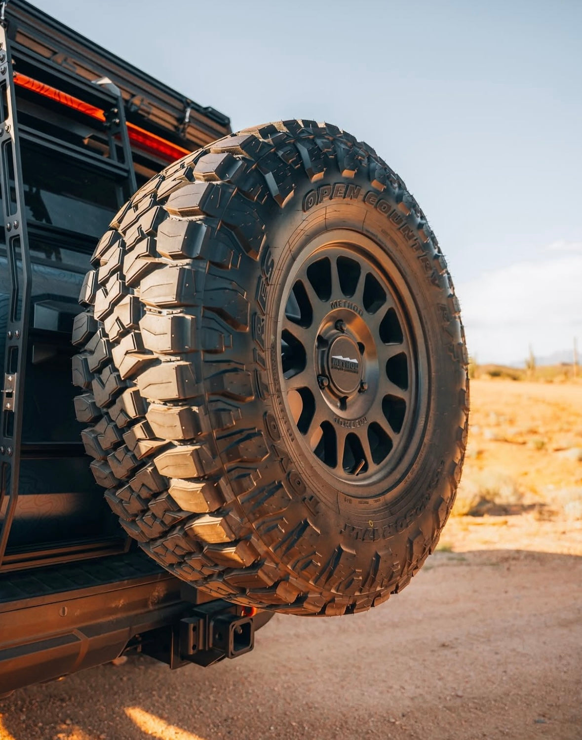 Method 703 Matte Black 6x139.7 r17