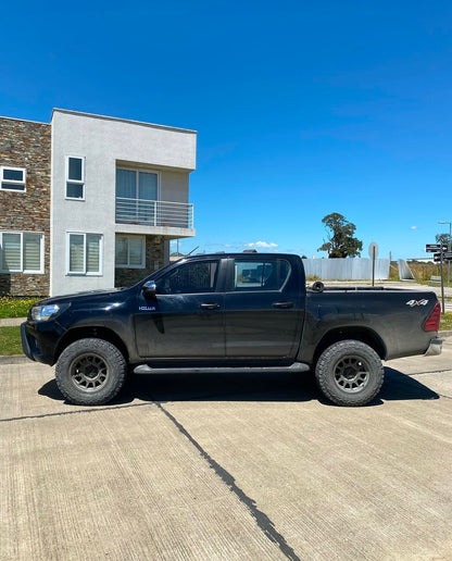 Method 703 Matte Black 6x139.7 r17