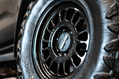 Method 318 Gloss Black 6x139 R17