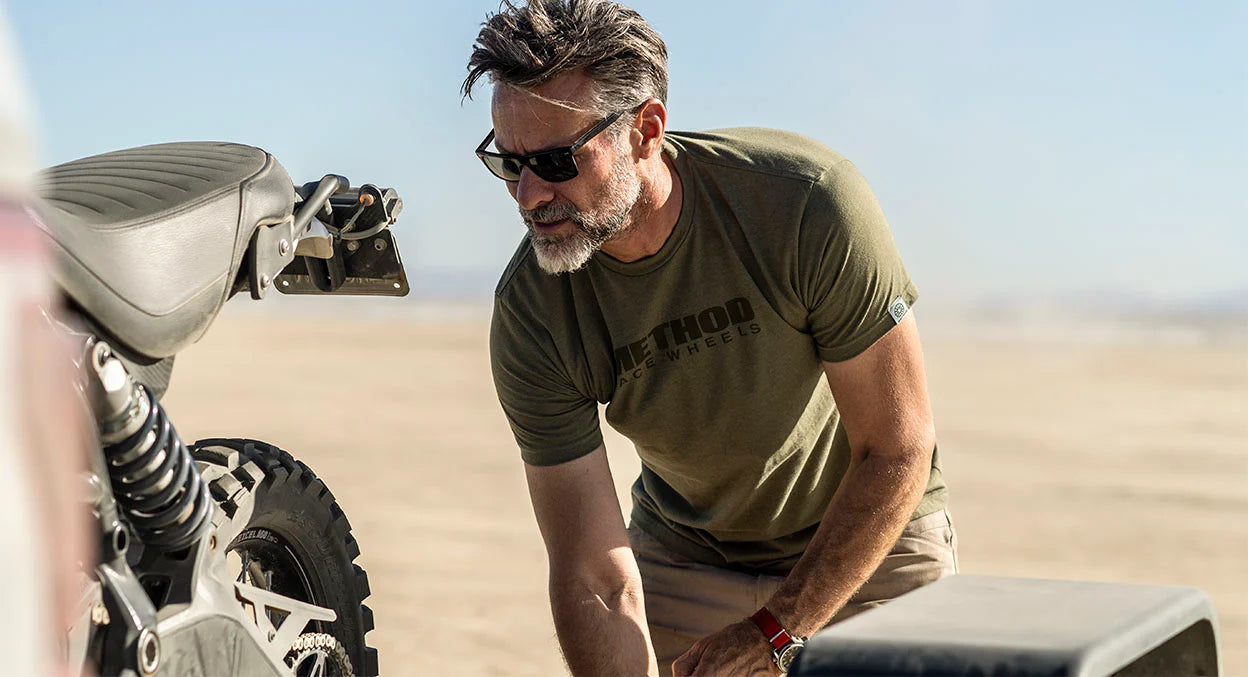 Polera Verde Method Brand Logo