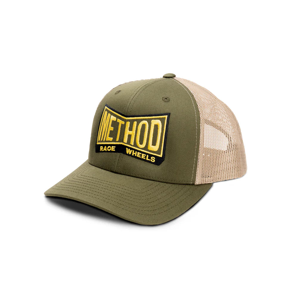 Jockey Method LBC Born Curvebill Trucker