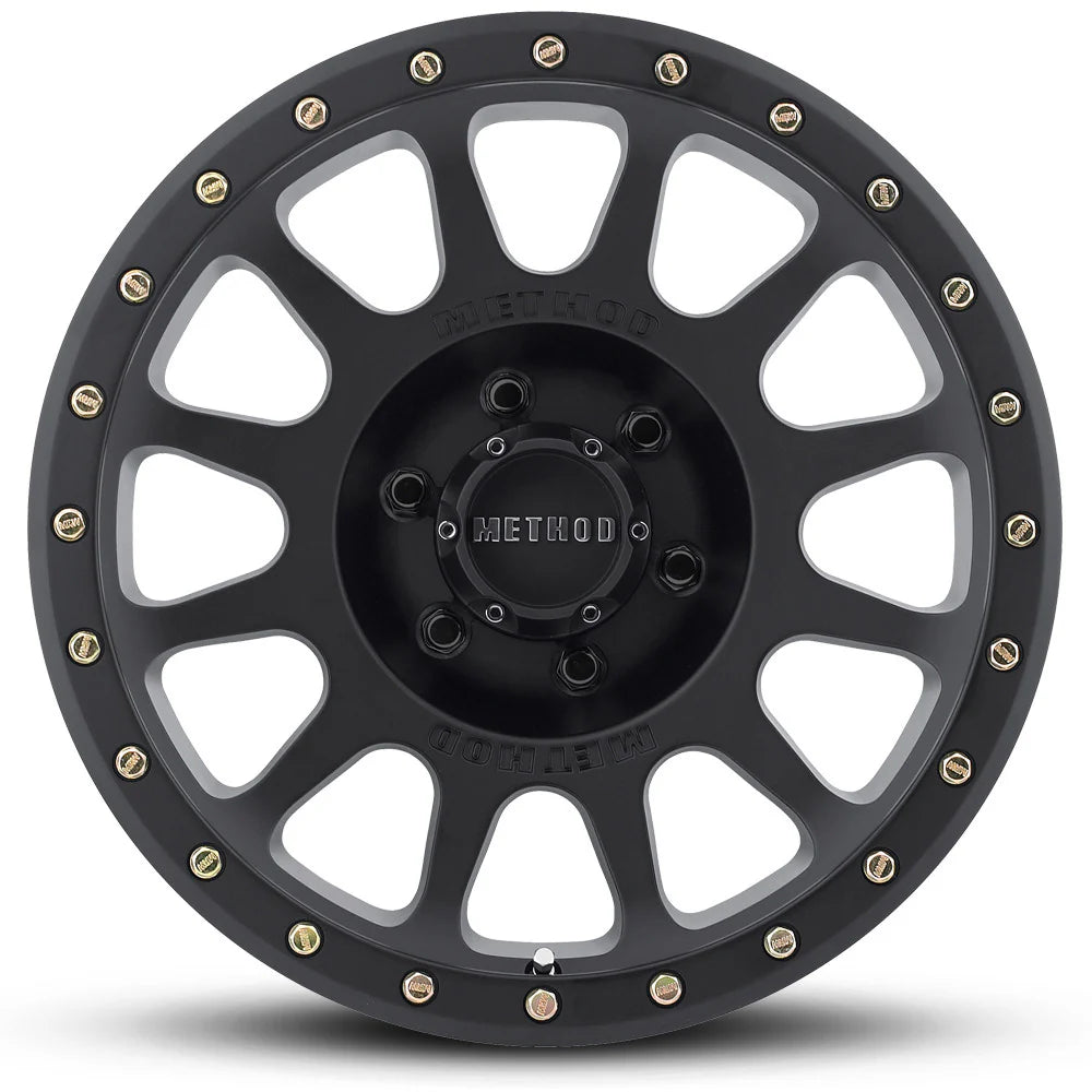 Method 305 Matte Black 6x135 r17