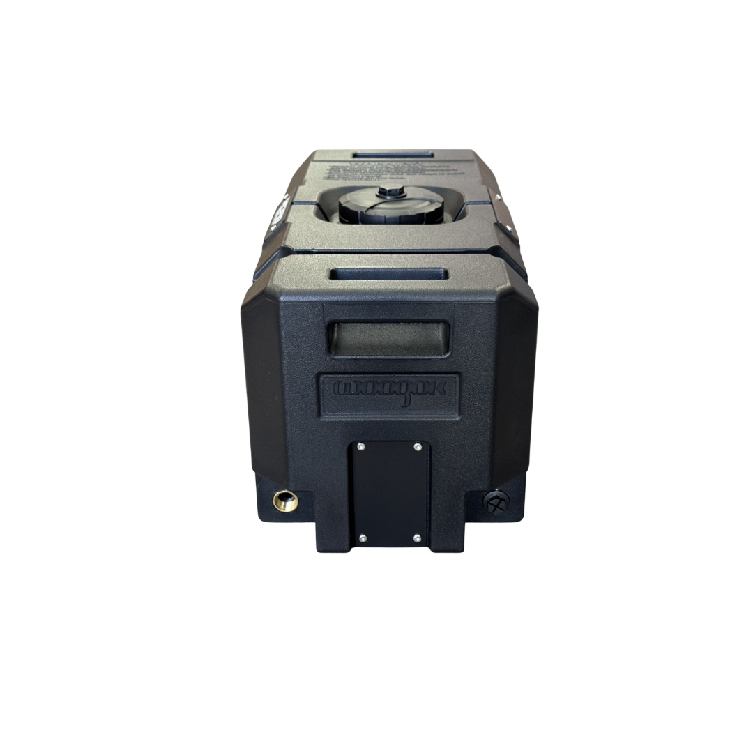 Estanque de agua con bomba 24L