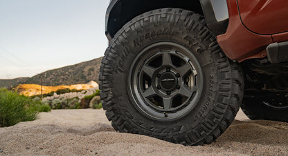 Method 708 Gloss Titanium 17x8.5 5x127